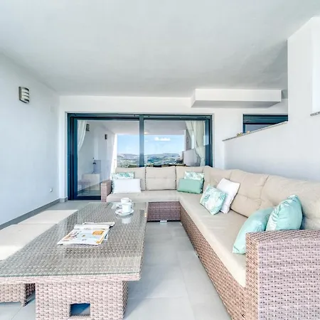 Blue Sunset Retreat Manilva